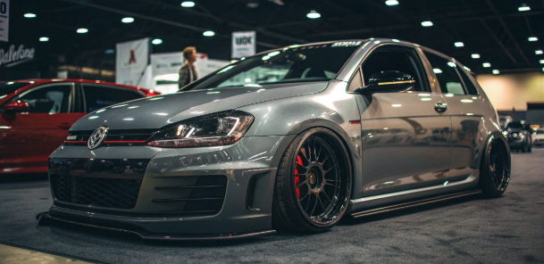 car Volkswagen Golf